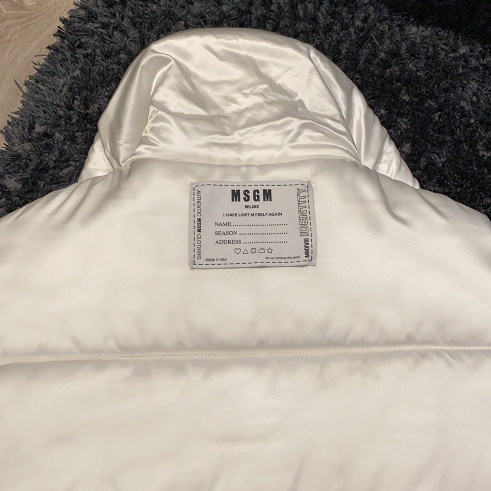 Cropped buffer jackets - Picture 4 of 4